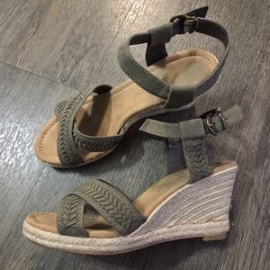 Michael Shannon • Olive Wedge Sandals